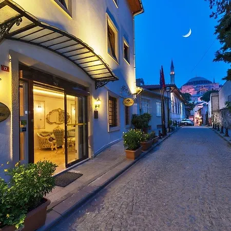 Hotel Zeynep Sultan 3*