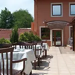 Zeynep Sultan Hotel 3*