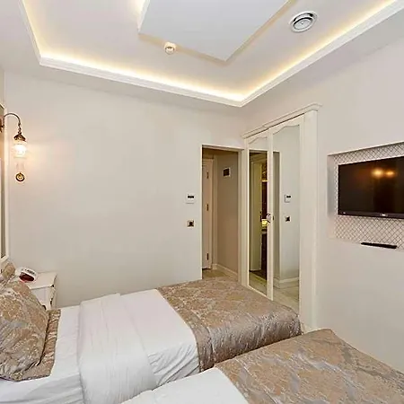 Hotel Zeynep Sultan 3*