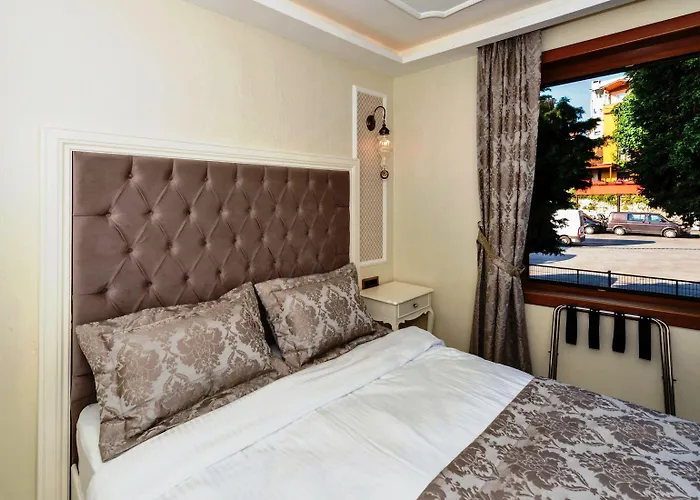 Zeynep Sultan Hotel 3*