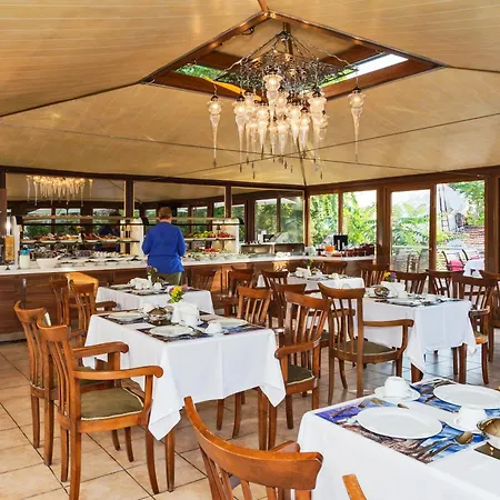 Zeynep Sultan Hotel 3*